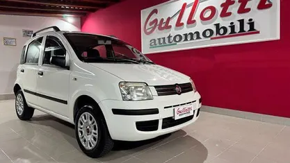 Usata Fiat Panda Dynamic 60 CV (44 kW) 2009 Bianco pastello Utilitaria