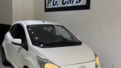 Usata Ford Ka 69 CV (50 kW) 2010 Bianco Utilitaria
