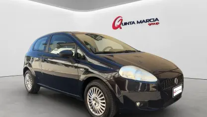 Usata Fiat Grande Punto Dynamic 75 CV (55 kW) 2008 Nero Utilitaria
