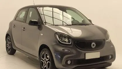 Usata Smart ForFour Prime 71 CV (52 kW) 2015 Utilitaria