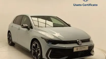 Nuova VW Golf VIII R-line 150 CV (110 kW) 2026 Utilitaria