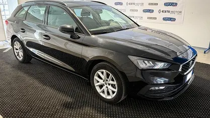 Usata Seat Leon Style 116 CV (85 kW) 2023 Nero pastello Station wagon