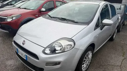 Usata Fiat Punto Street 77 CV (56 kW) 2016 Grigio Utilitaria
