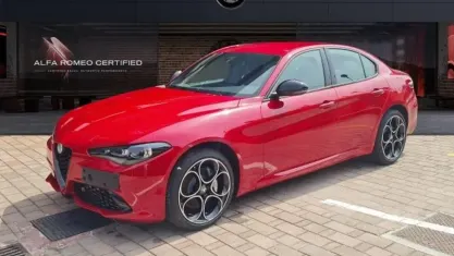 Ny Alfa Romeo Giulia Sprint 280 HK (205 kW) 2025 Rød Sedan