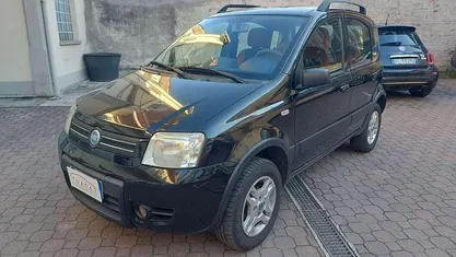 Nero Usata 2006 Fiat Panda 4x4 Due volumi | 3900 € (Ottimo prezzo)