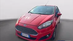 Rosso Usata 2016 Ford Fiesta Due volumi | 8900 € (Buon prezzo)