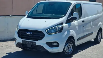 Occasion Ford Transit Custom Trend 130 ch (95 kW) 2020 Blanc Berline