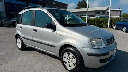 Usata Fiat Panda Dynamic 60 CV (44 kW) 2005 Grigio Utilitaria