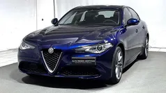 Blu Usata 2021 Alfa Romeo Giulia Business Tre volumi | 33.400 € (Ottimo prezzo)