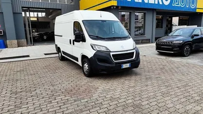 Bianco banchisa Usata 2021 Peugeot Boxer S Furgone | 15.900 € (Buon prezzo)