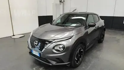 Usata Nissan Juke N-Connecta 143 CV (105 kW) 2023 Grigio scuro SUV