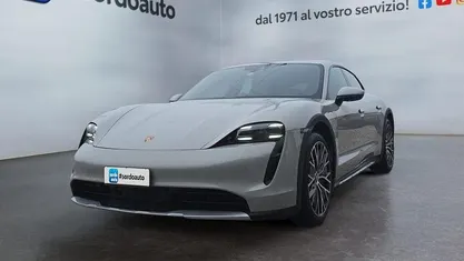 Usata Porsche Taycan Cross Turismo 319 kW (435 CV) 2023 Grigio Station wagon
