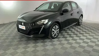 Usata 2023 Peugeot 208 Active Due volumi | 16.399 € (Buon prezzo)