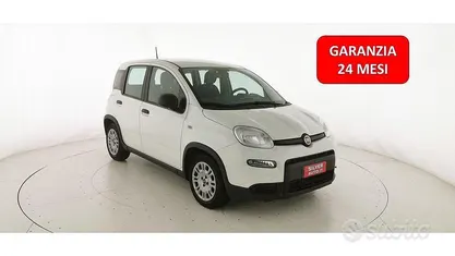 Usata Fiat Panda S 69 CV (50 kW) 2024 Bianco pastello Berlina