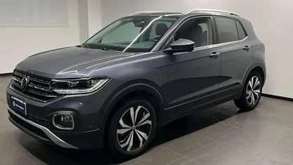 Grigio Usata 2022 VW T-Cross Advance SUV | 21.100 € (Cara)