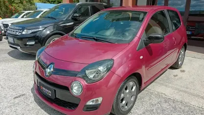 Usata Renault Twingo 75 CV (55 kW) 2012 Viola Utilitaria