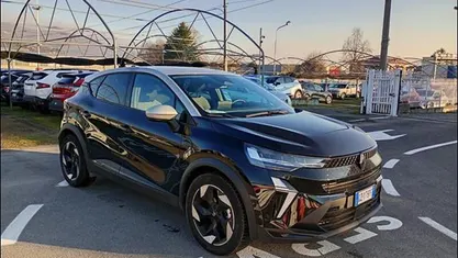 Usata 2025 Renault Captur Techno SUV | 19.500 € (Buon prezzo)