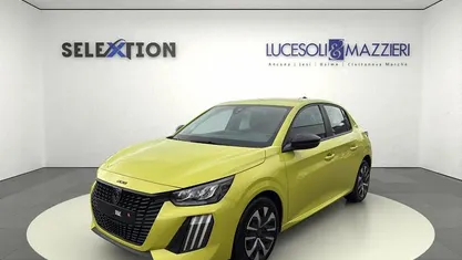 Usata 2024 Peugeot 208 Active Utilitaria | 13.900 € (Ottimo prezzo)