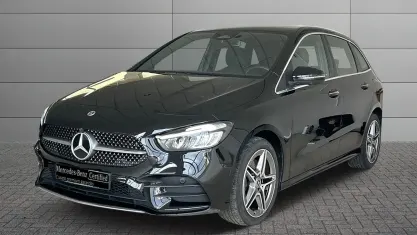 Usata Mercedes B250 Advanced Plus 163 CV (119 kW) 2024 Nero cosmo metallizzato Utilitaria