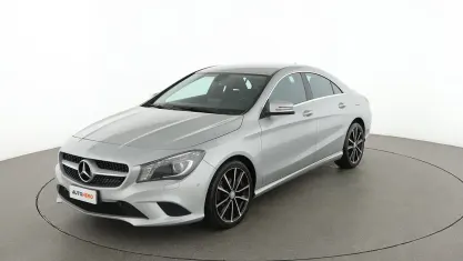 Usata Mercedes CLA200 135 CV (99 kW) 2016 Argento Berlina