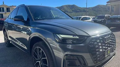Usata 2022 Audi Q5 S-Line SUV | 43.900 € (Buon prezzo)