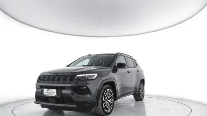 Usata Jeep Compass Summit 131 CV (96 kW) 2025 Grigio SUV