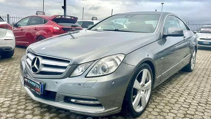 Usata 2012 Mercedes E220 Coupé | 11.500 € (Ottimo prezzo)