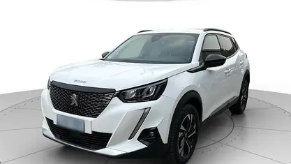 Usata Peugeot 2008 Allure 110 CV (80 kW) 2022 SUV