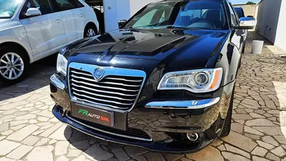 Usata Lancia Thema Platinum 190 CV (139 kW) 2012 Nero Berlina