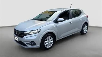 Usata Dacia Sandero Comfort 100 CV (73 kW) 2021 Grigio chiaro Utilitaria
