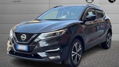 Usata Nissan Qashqai N-Connecta 116 CV (85 kW) 2019 Nero SUV