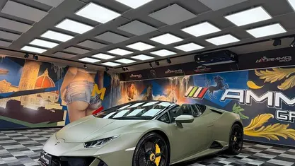 Usata Lamborghini Huracán 640 CV (470 kW) 2024 Cabrio