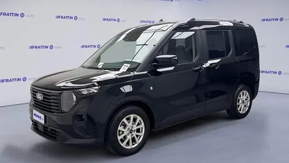 Usata Ford Tourneo Courier Titanium 125 CV (91 kW) 2024 Nero Monovolume