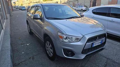 Grigio Usata 2015 Mitsubishi ASX Inform SUV | 6890 € (Ottimo prezzo)