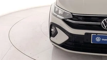 Usata VW Taigo R-line 150 CV (110 kW) 2023 Bianco metallizzato SUV