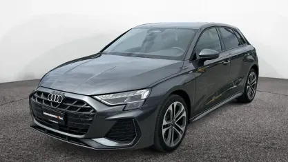 Nuova Audi A3 S-Line 150 CV (110 kW) 2026 Grigio Berlina