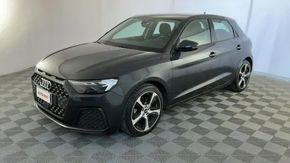 Usata Audi A1 Sportback Admired 110 CV (80 kW) 2023 Grigio Utilitaria