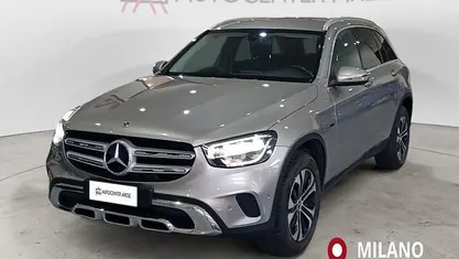 Champagne champagne Usata 2021 Mercedes GLC300e Business SUV | 31.900 € (Super prezzo)