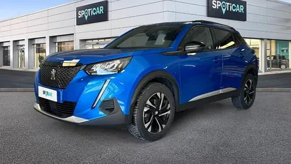 Usata 2023 Peugeot 2008 Allure SUV | 20.950 € (Buon prezzo)