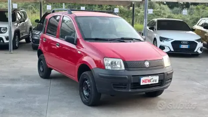Usata Fiat Panda 4x4 69 CV (50 kW) 2009 Rosso Utilitaria