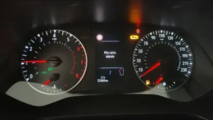 Usata Renault Captur Zen 101 CV (74 kW) 2022 Nero SUV