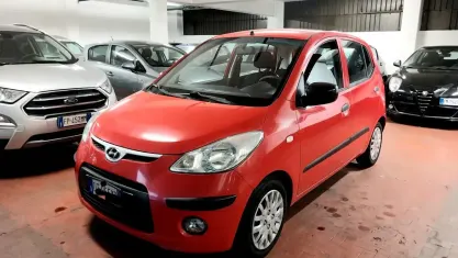 Usata Hyundai i10 64 CV (47 kW) 2009 Rosso Utilitaria