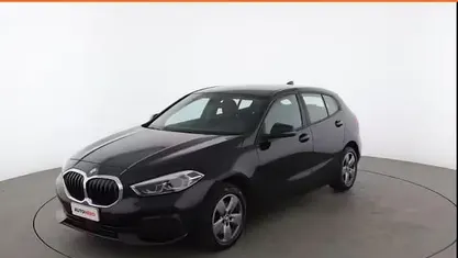 Usata BMW 118 Advantage 150 CV (110 kW) 2022 Nero Utilitaria
