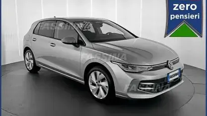 Nuova VW Golf VIII Edition 116 CV (85 kW) 2026 Argento Utilitaria