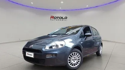 Usata Fiat Punto Lounge 75 CV (55 kW) 2014 Grigio scuro Utilitaria