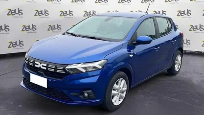 Usata 2023 Dacia Sandero Comfort Utilitaria | 11.500 € (Buon prezzo)