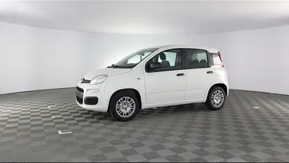 Usata Fiat Panda 70 CV (51 kW) 2025 Utilitaria