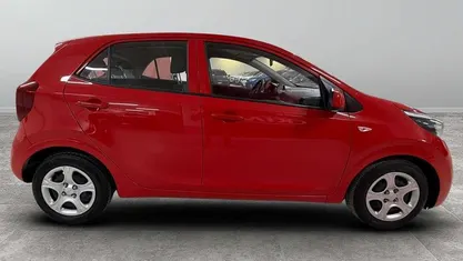 Rosso Usata 2022 Kia Picanto Urban Due volumi | 10.900 € (Buon prezzo)