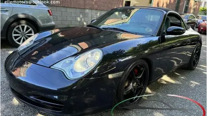 Usata Porsche 911 Carrera Cabriolet 320 CV (235 kW) 2002 Other Cabrio