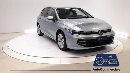 Gebraucht VW Golf VIII 150 PS (110 kW) 2025 Silber Kleinwagen